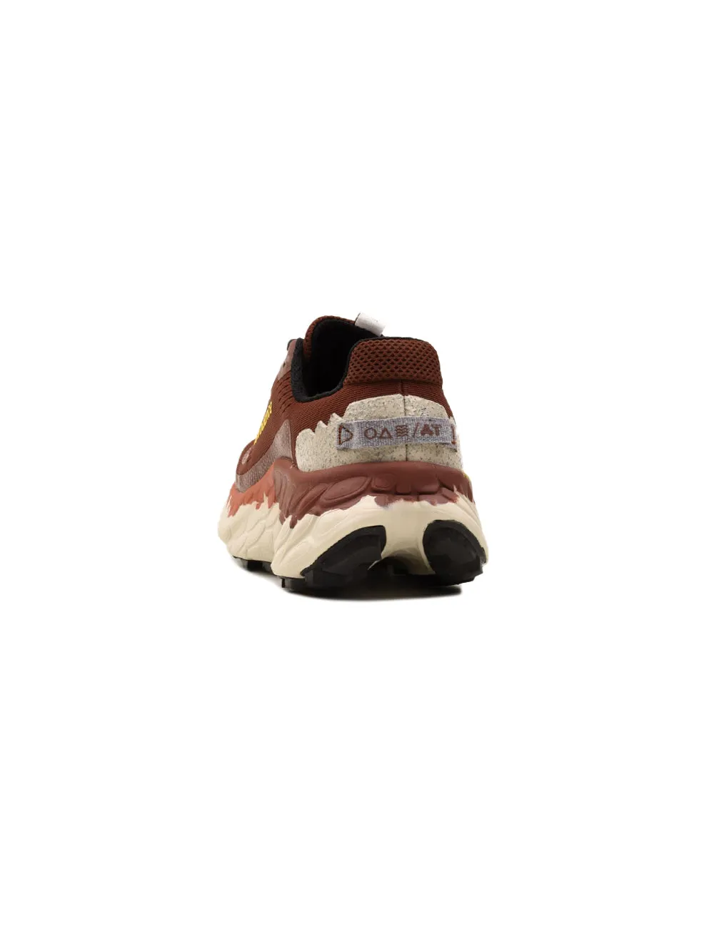 Scarpa Uomo New Balance Trail v3 con calzatura avvolgente